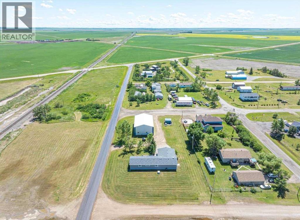 513 RAILWAY AVENUE - 40