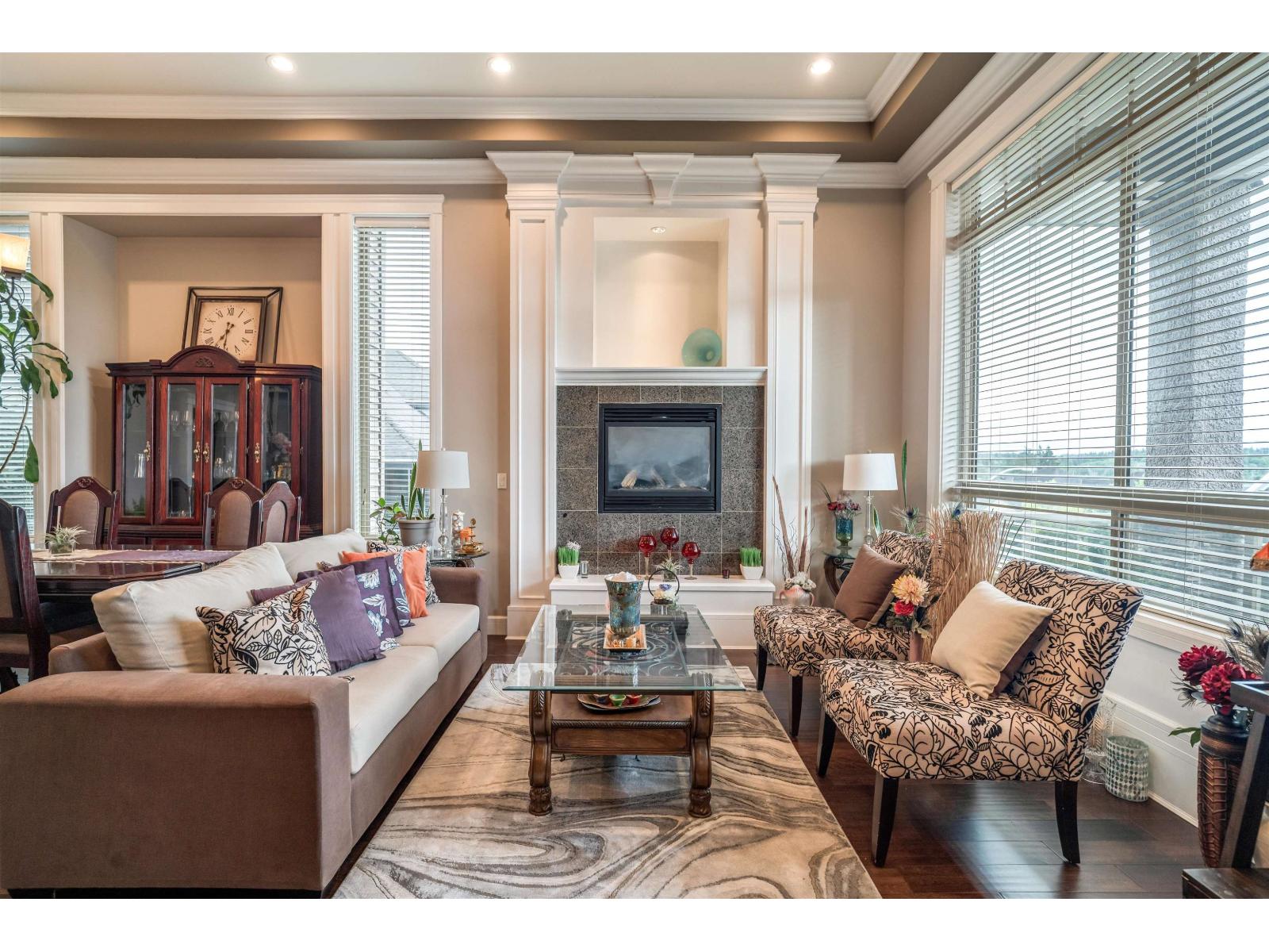 18933 55 Avenue - photo 2