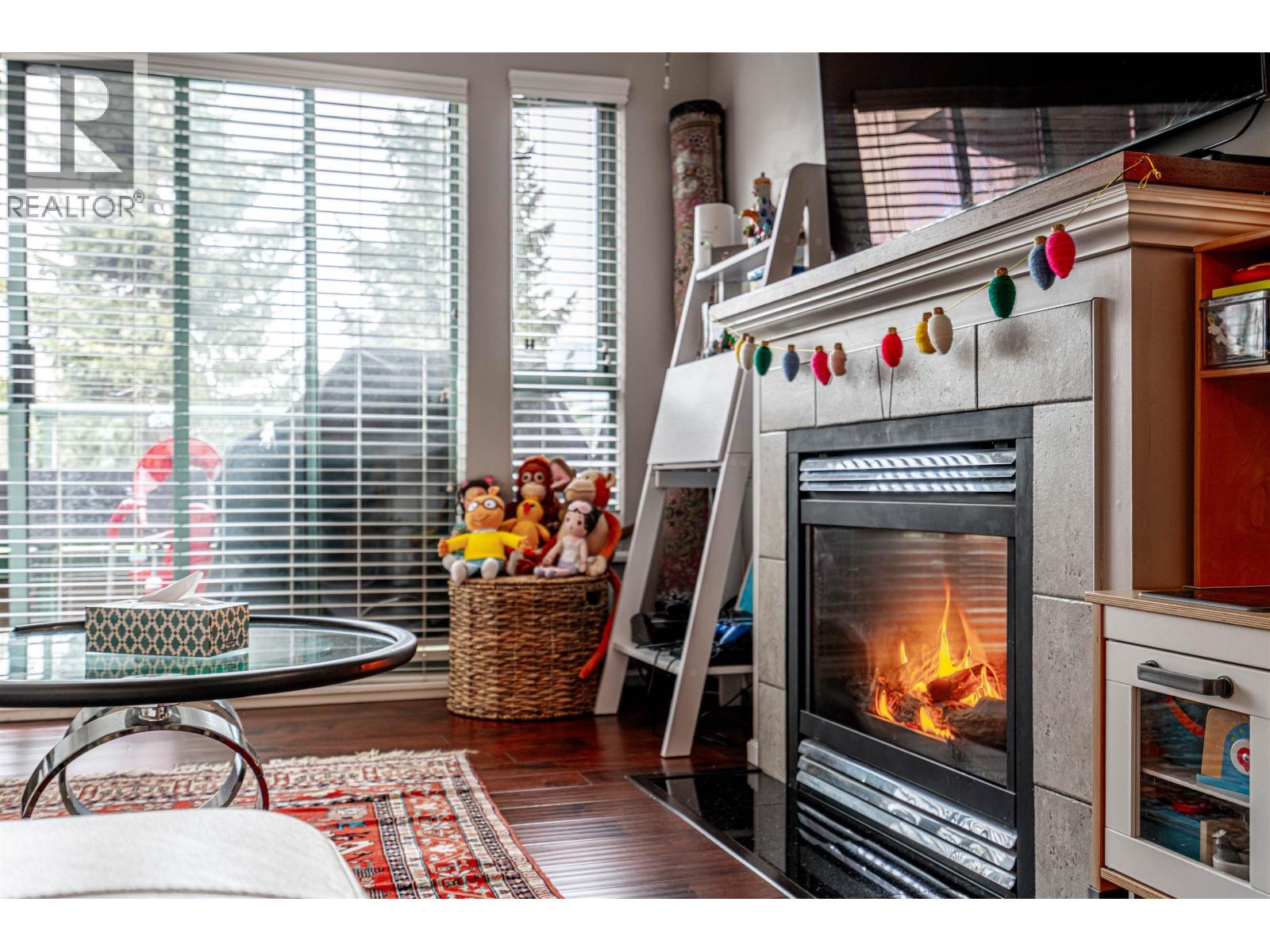 P02 223 MOUNTAIN HIGHWAY, North Vancouver