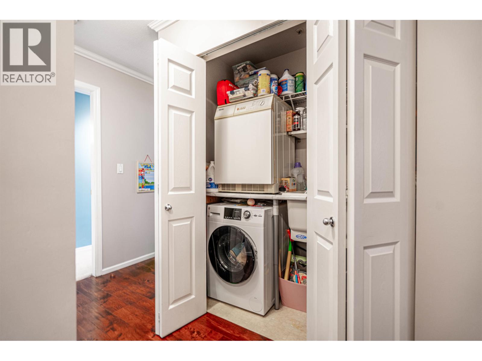 P02 223 MOUNTAIN HIGHWAY, North Vancouver