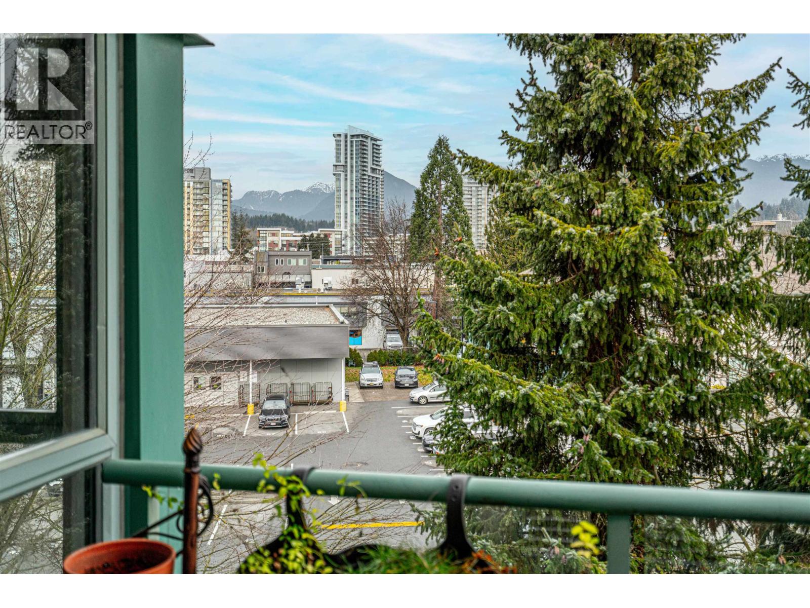 P02 223 MOUNTAIN HIGHWAY, North Vancouver