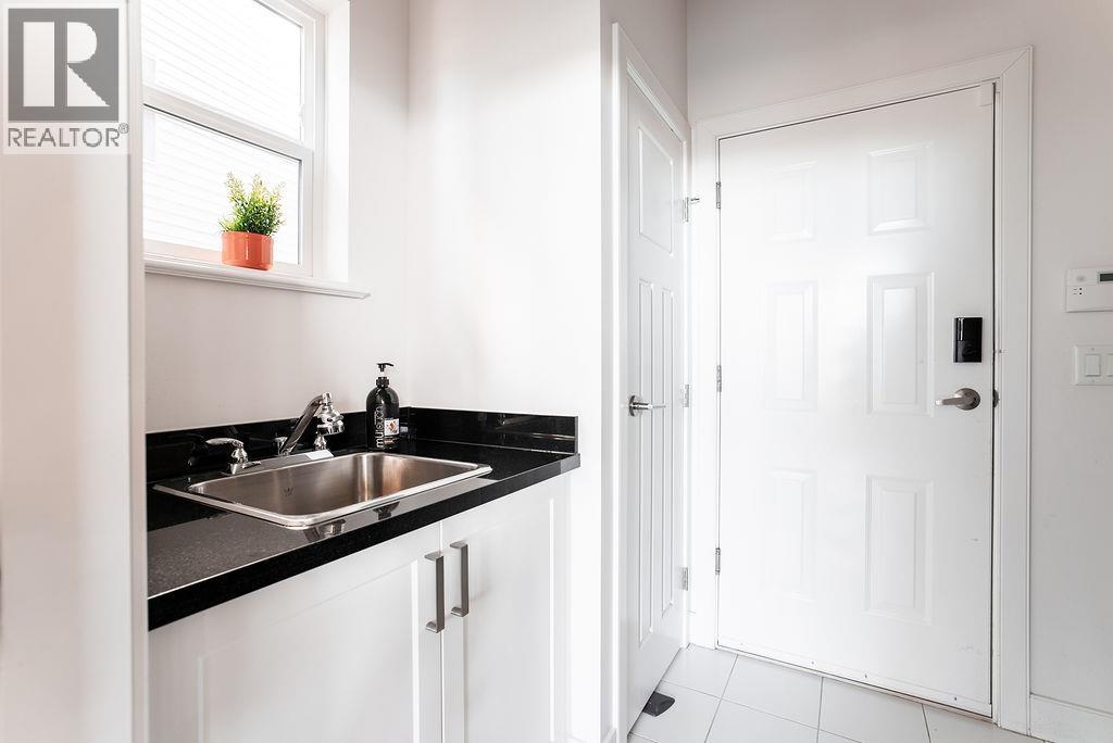 1510 DAYTON STREET, Coquitlam