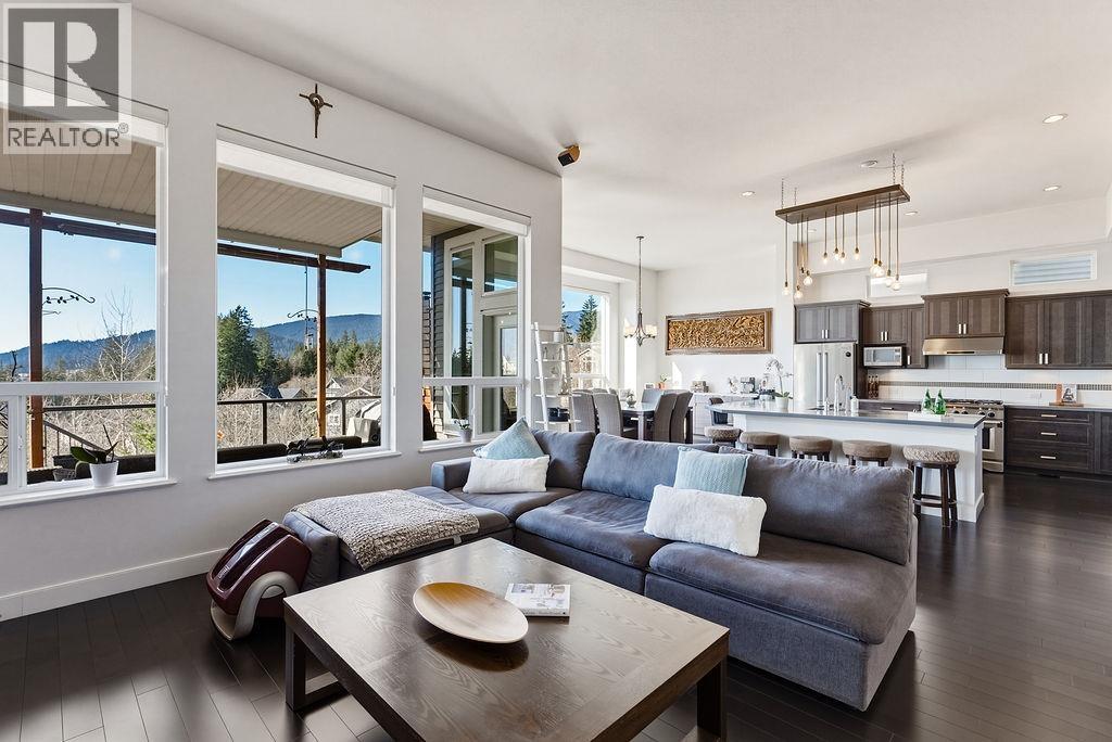 1510 DAYTON STREET, Coquitlam