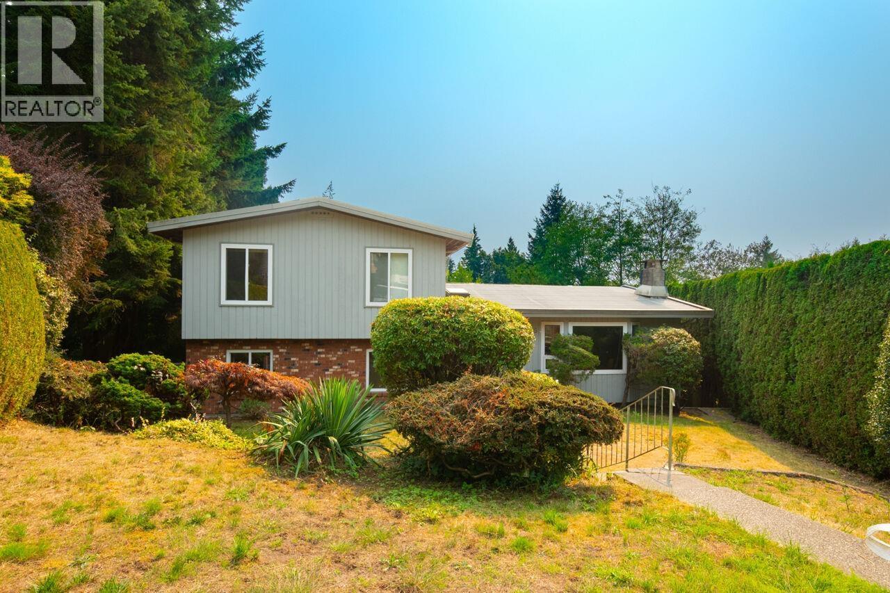 1285 LUCKING PLACE, North Vancouver