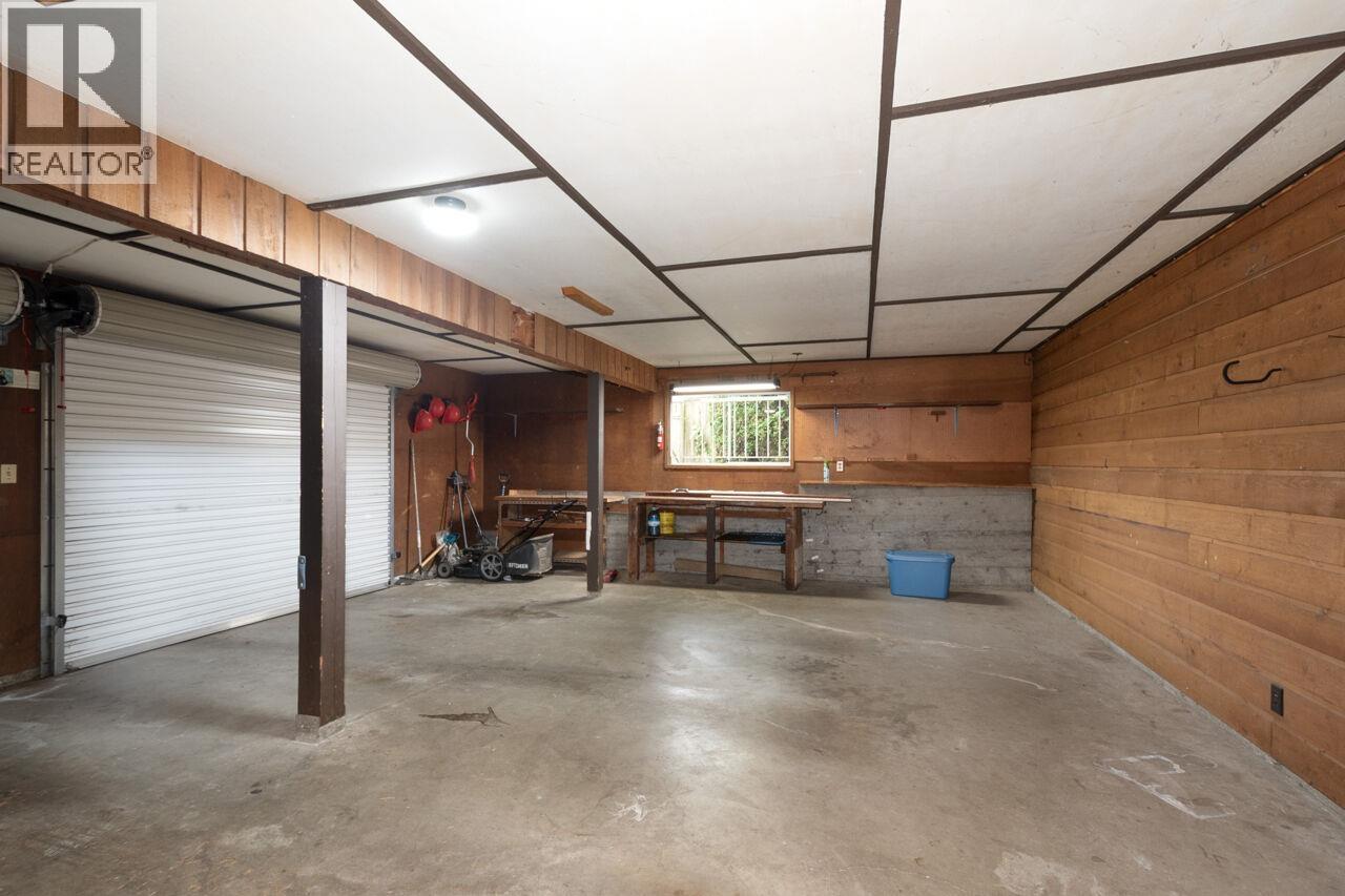 1285 LUCKING PLACE, North Vancouver