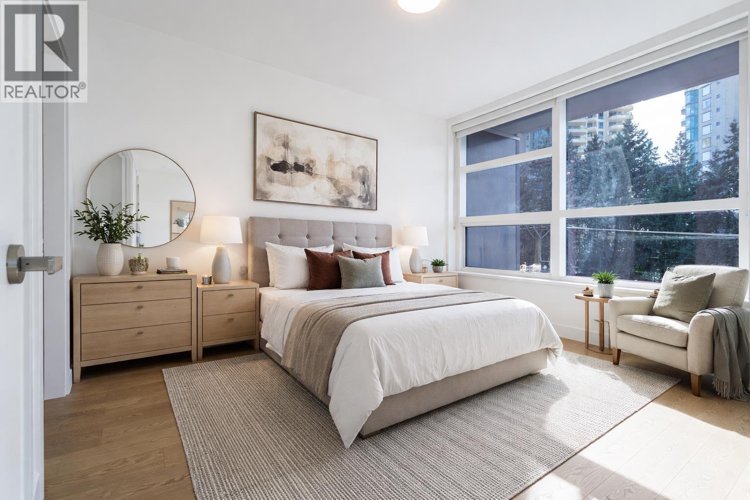 414 423 6TH STREET, West Vancouver