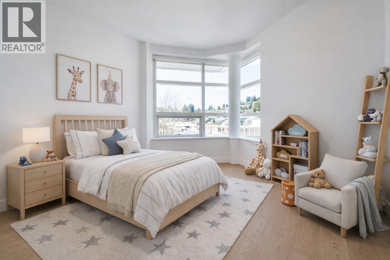 414 423 6TH STREET, West Vancouver