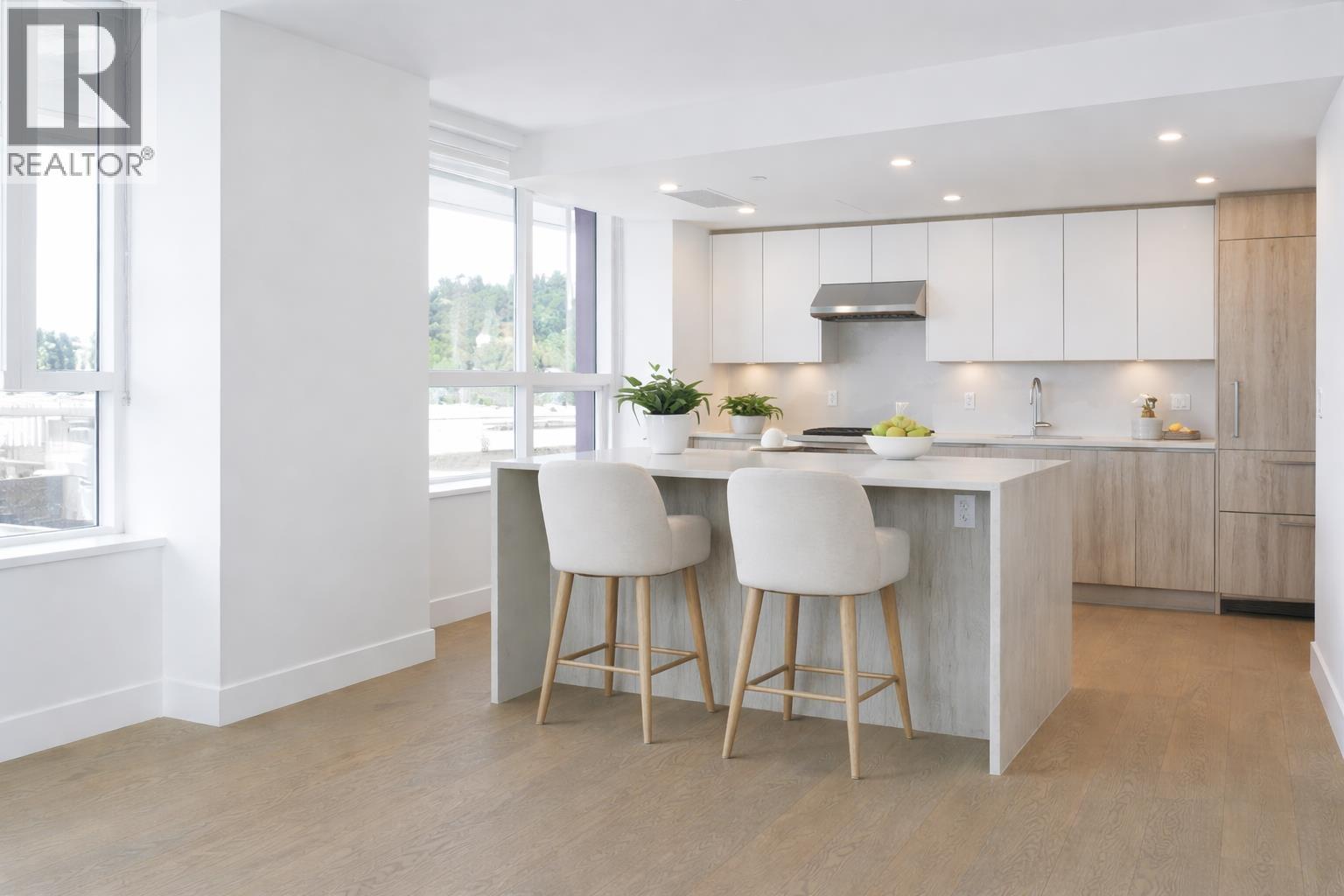 414 423 6TH STREET, West Vancouver