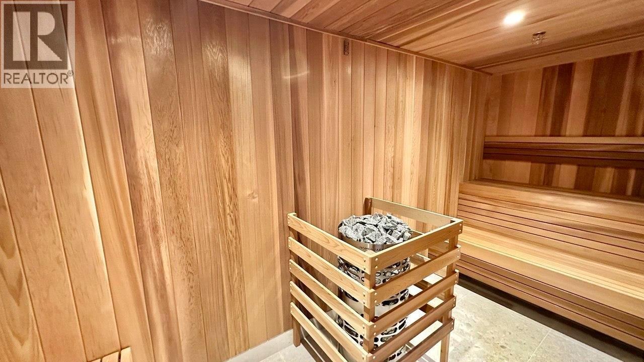 13F 6087 WILSON AVENUE, Burnaby