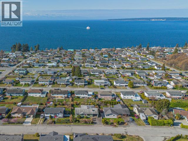 4025 DORVAL AVE, Powell River