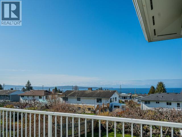 4025 DORVAL AVE, Powell River