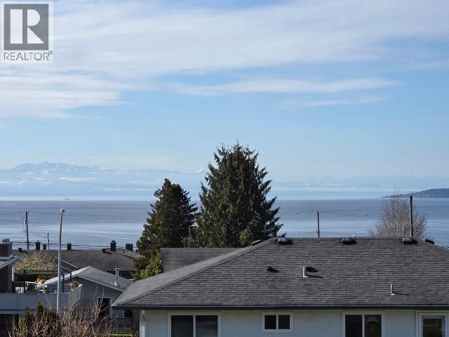 4025 DORVAL AVE, Powell River