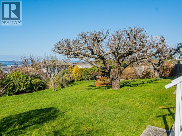 4025 DORVAL AVE, Powell River