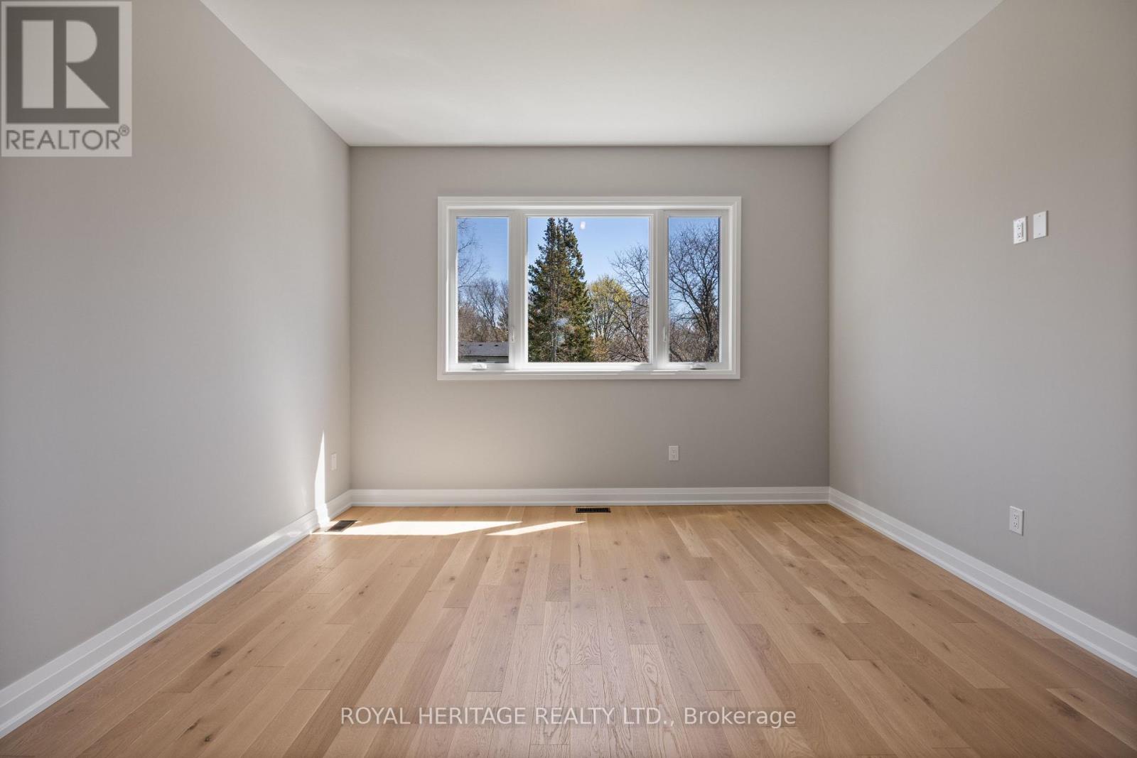 25 INVERLYNN WAY - 20