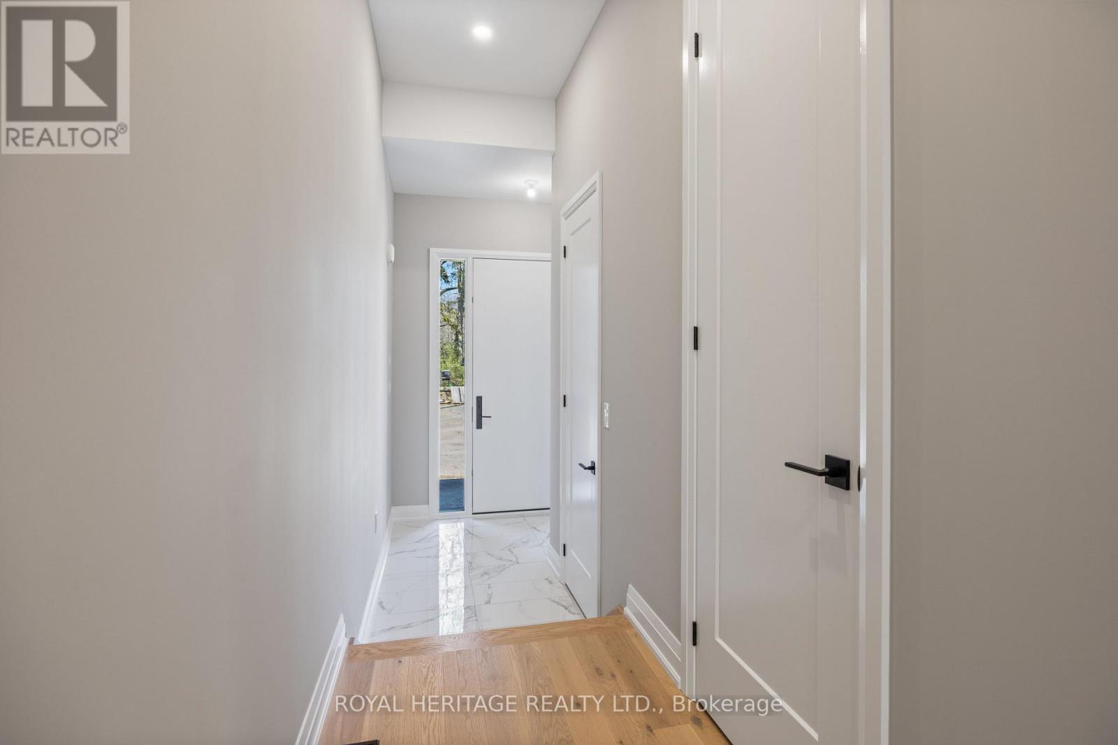25 INVERLYNN WAY - 3