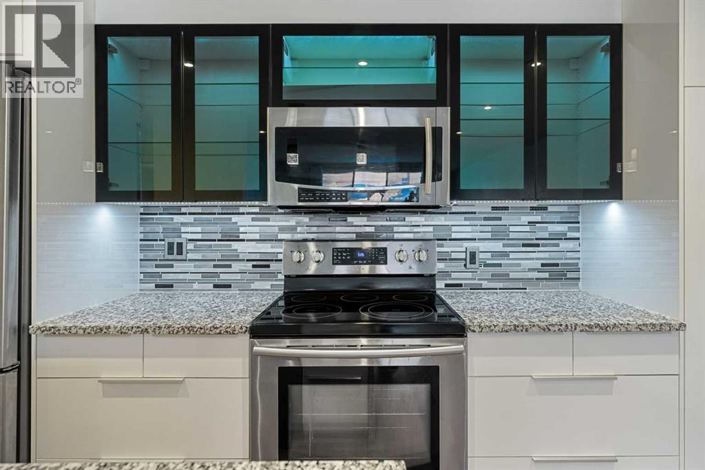 Single Family House for Sale in   Cameron Avenue SW Lower Mount Royal Calgary 