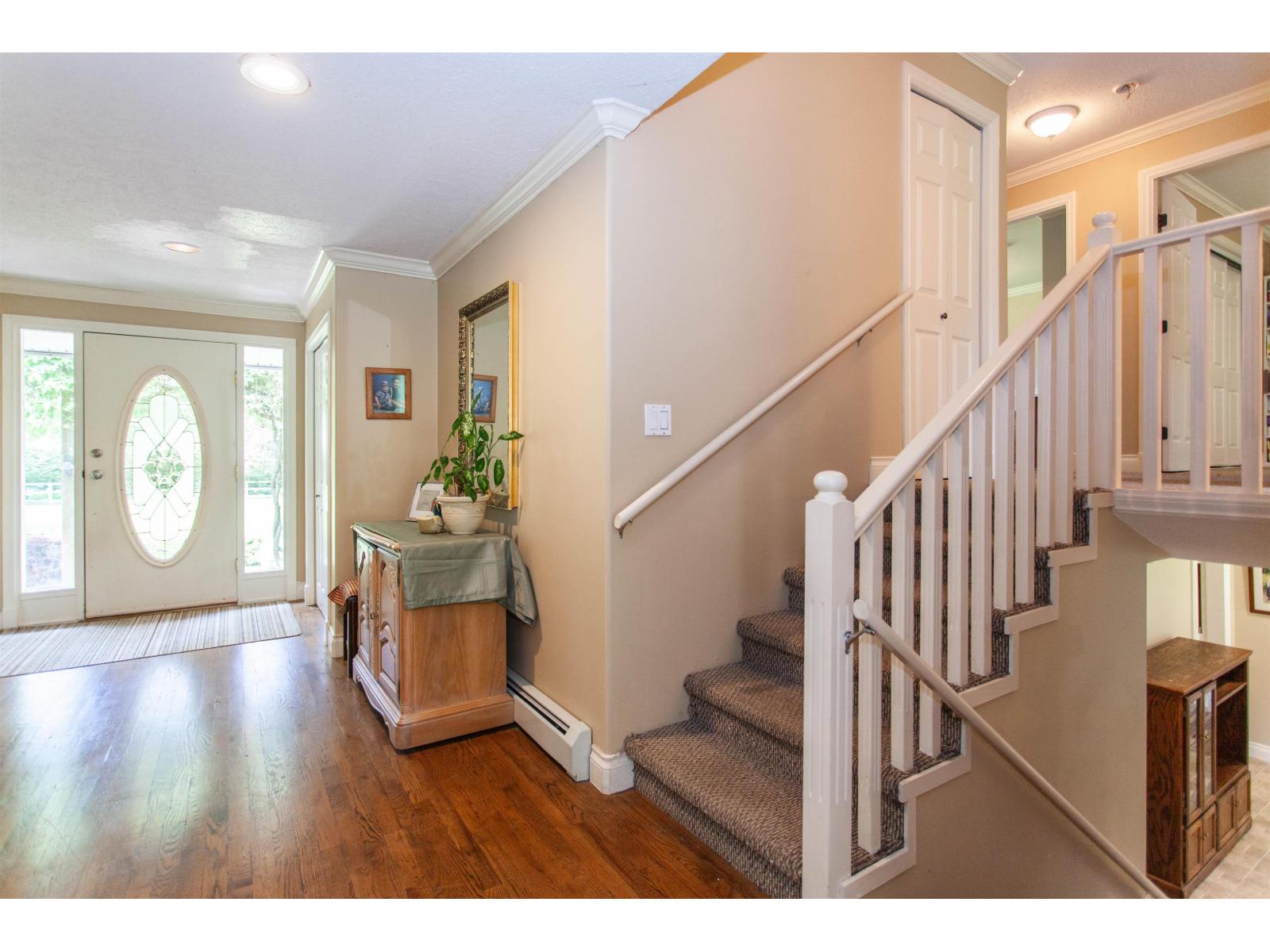 20058 FERNRIDGE CRESCENT, Langley