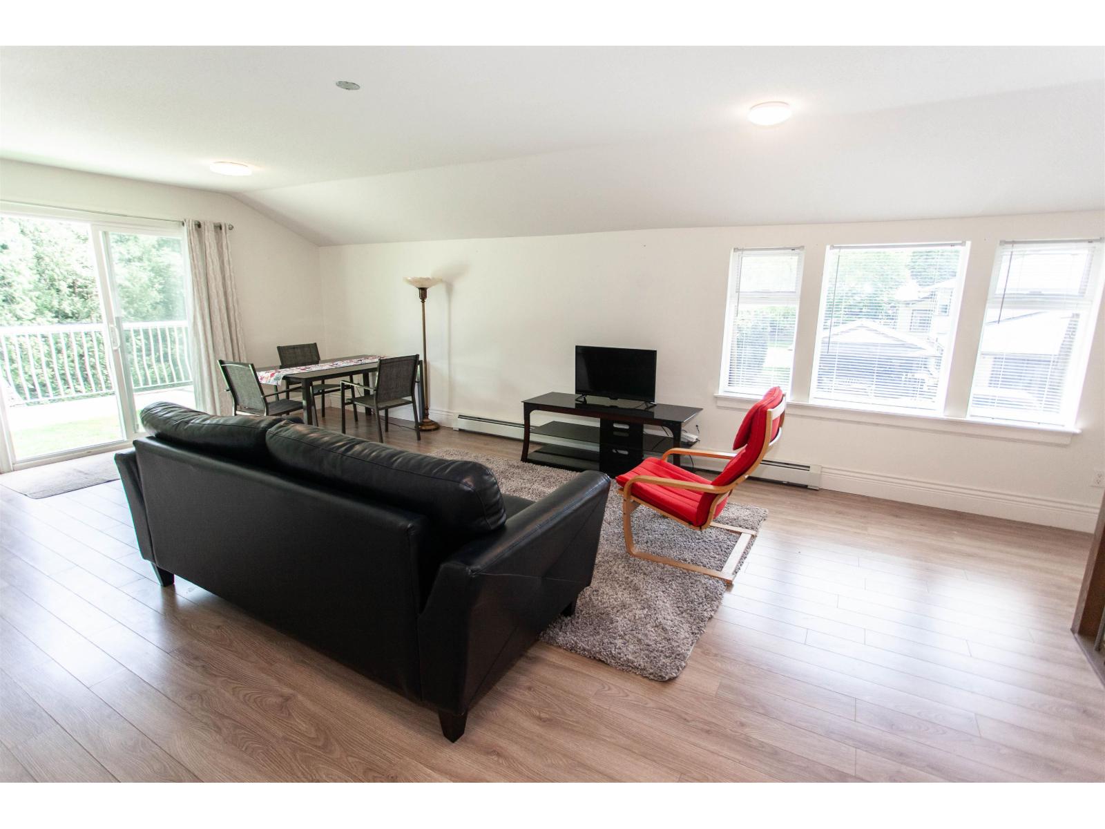 20058 FERNRIDGE CRESCENT, Langley