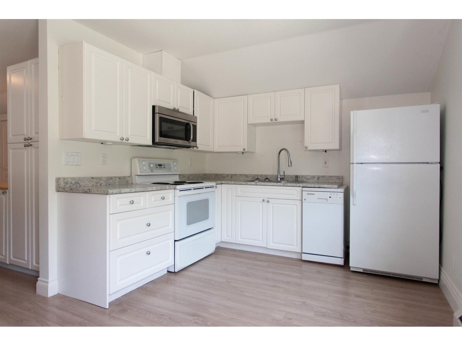 20058 FERNRIDGE CRESCENT, Langley