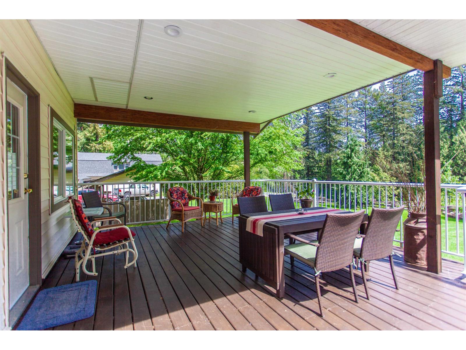 20058 FERNRIDGE CRESCENT, Langley