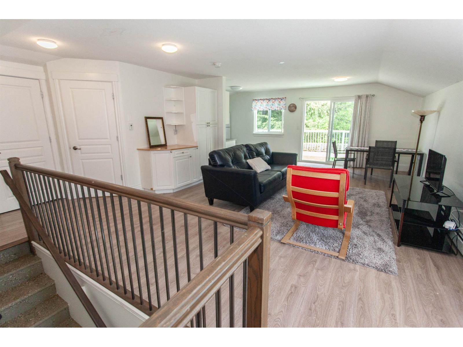 20058 FERNRIDGE CRESCENT, Langley