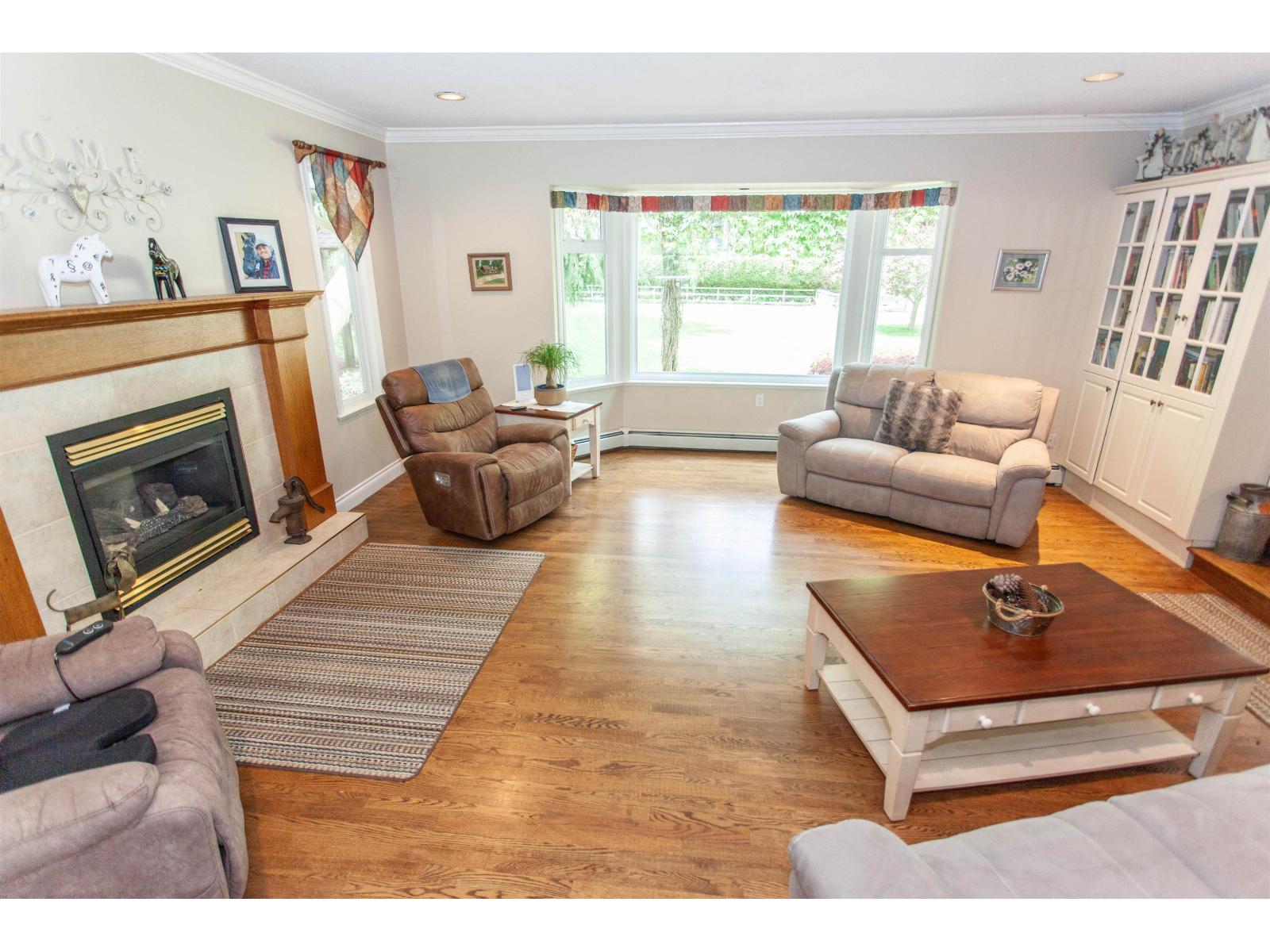 20058 FERNRIDGE CRESCENT, Langley