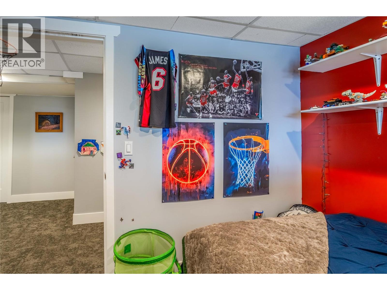  1572 Parkinson Road, West Kelowna