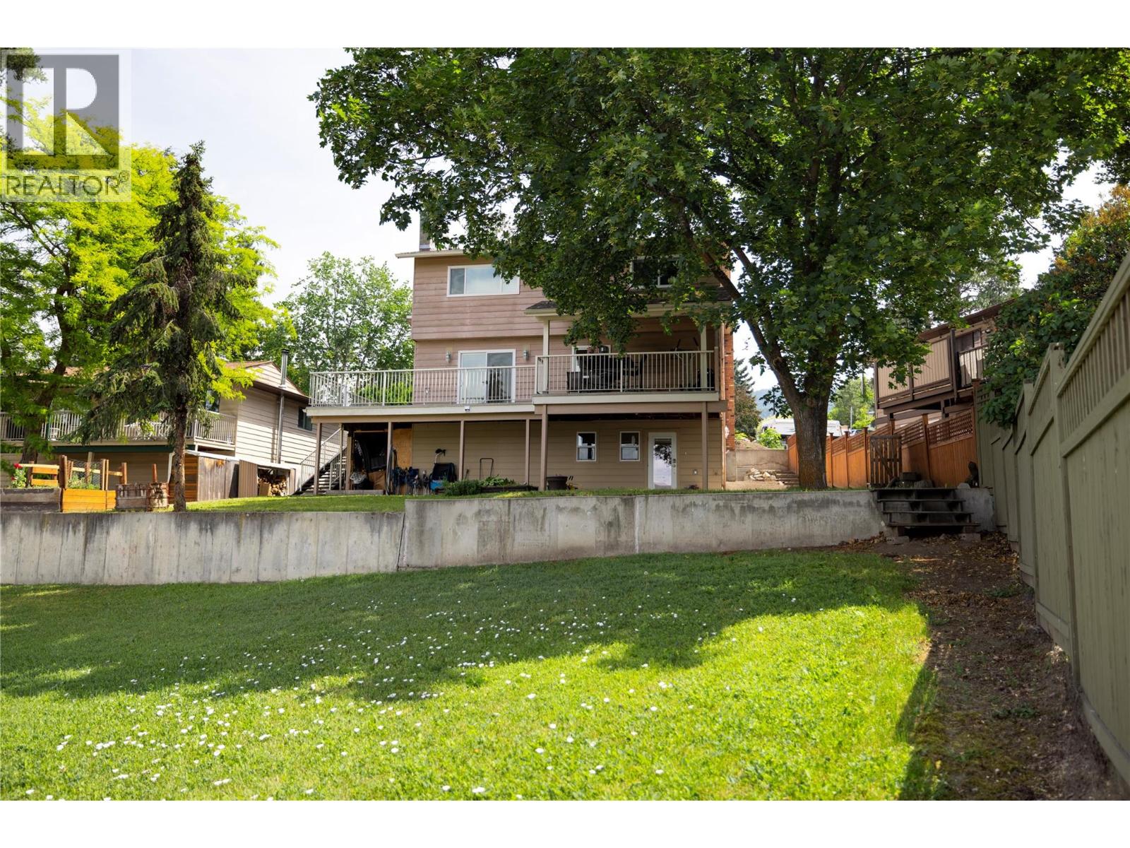 4002 15 Street, Vernon