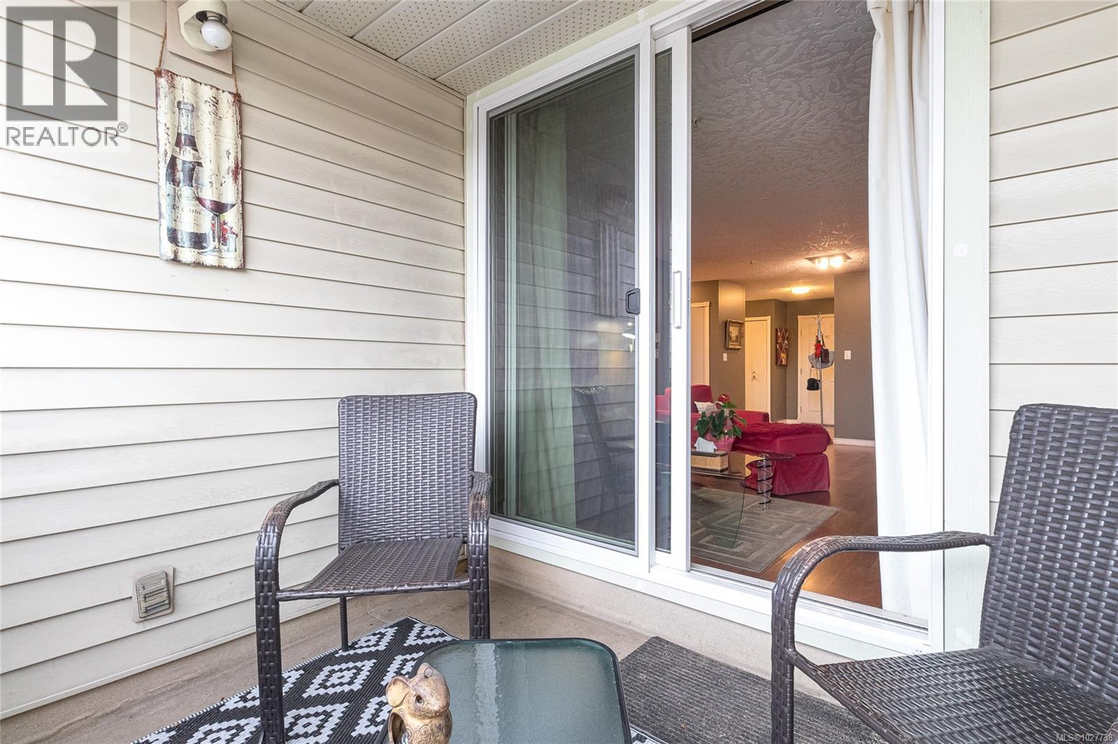 304 2511 Quadra Street, Victoria