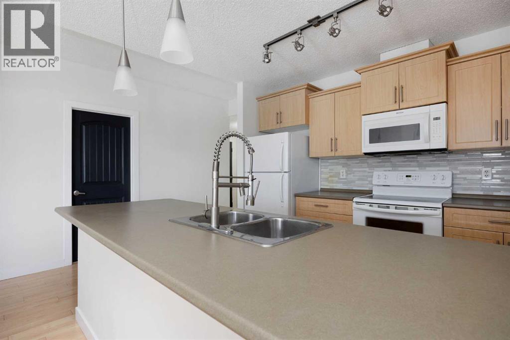 204 Sparrow Hawk Drive, Fort McMurray