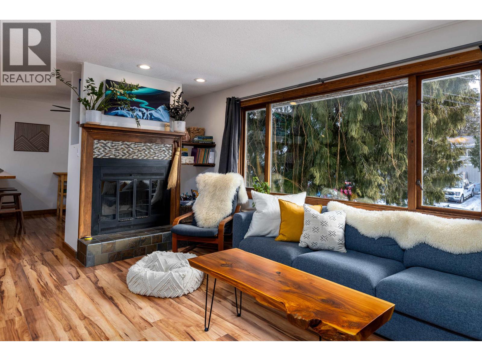 2217 EVERGREEN STREET - 8