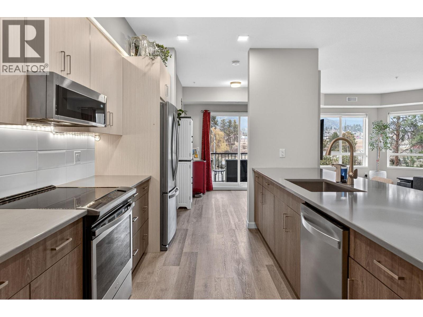 207 2301 Carrington Road, West Kelowna