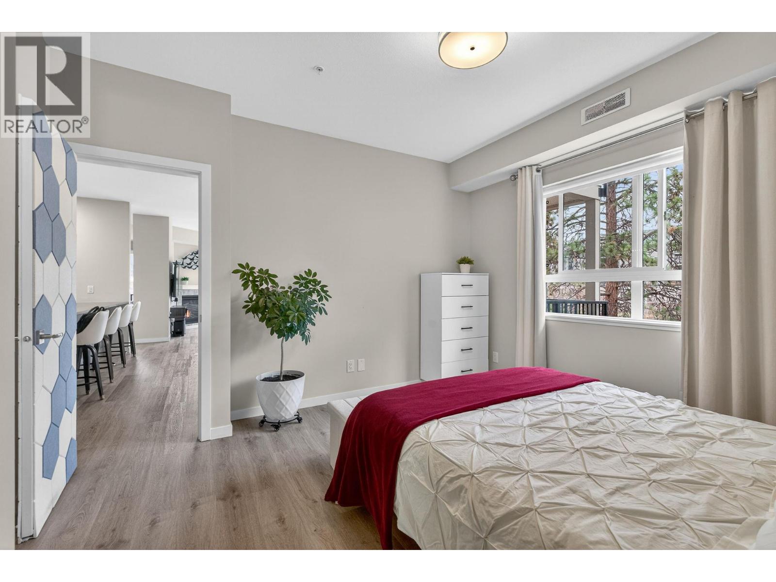 207 2301 Carrington Road, West Kelowna