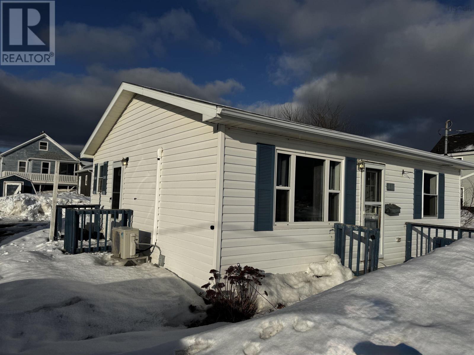 Property 17 of 18 of 186 Tennyson Street