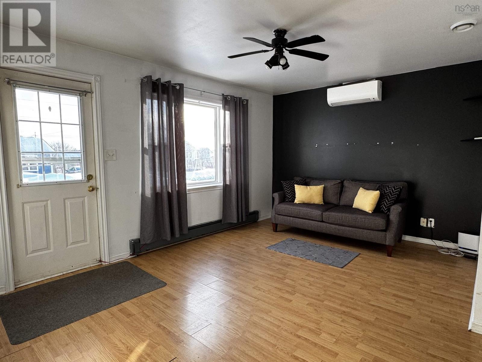 Property 2 of 18 of 186 Tennyson Street