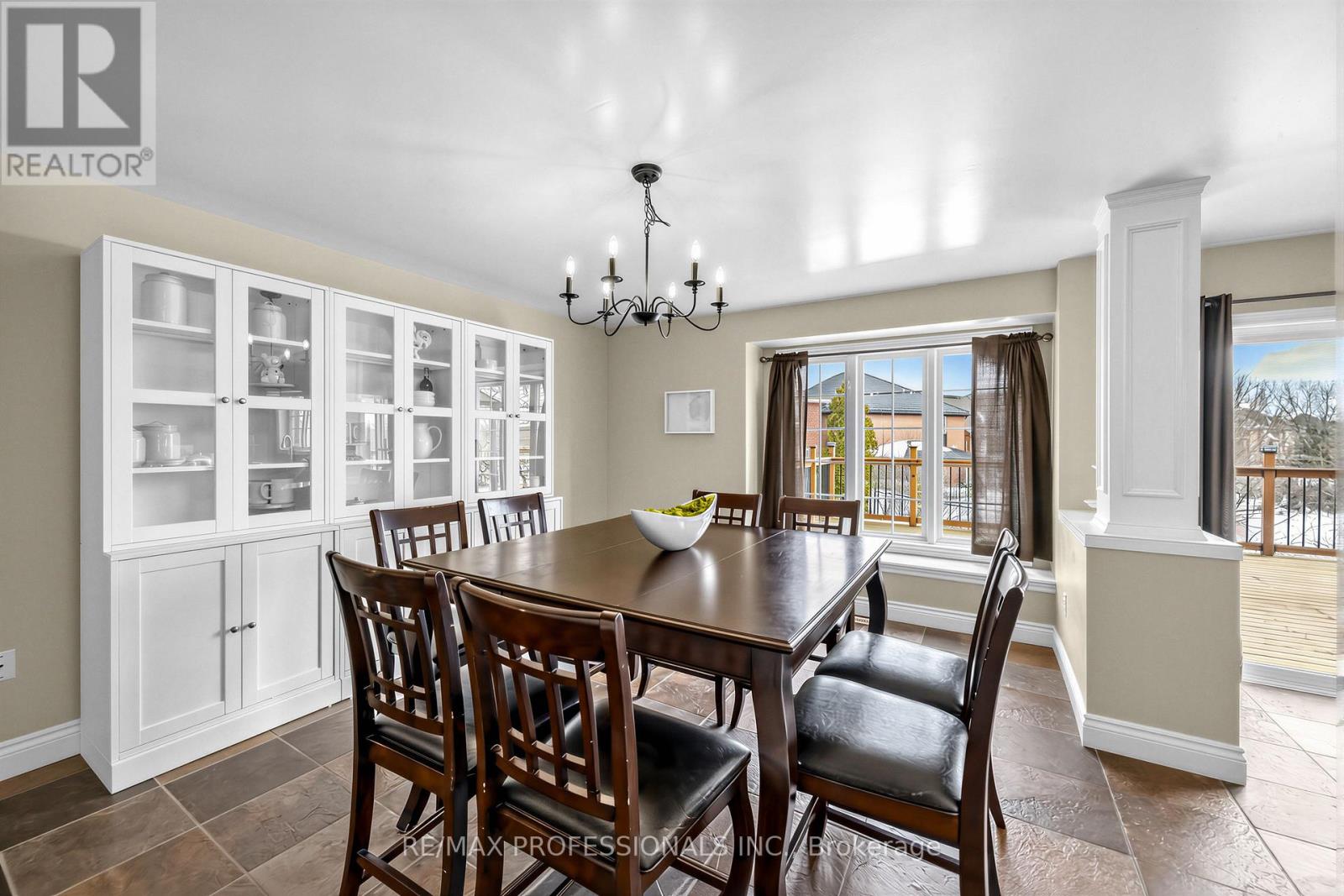 18 BRAMBIRCH CRESCENT - 9