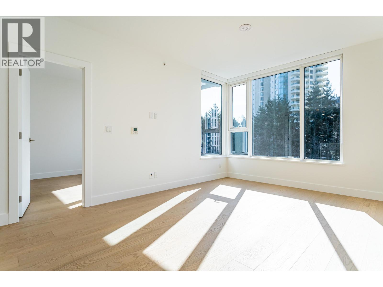 511 423 6TH STREET, West Vancouver