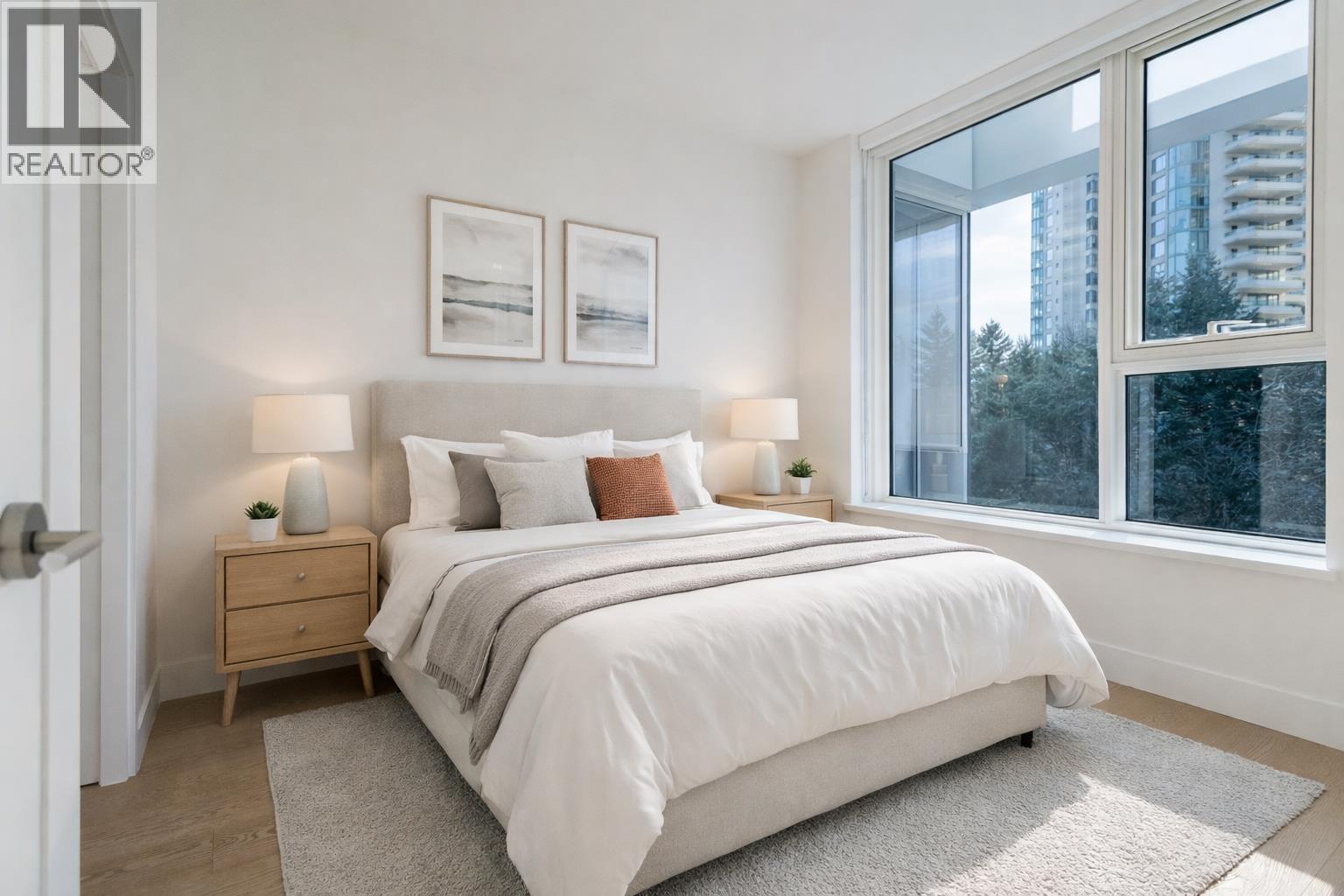 511 423 6TH STREET, West Vancouver