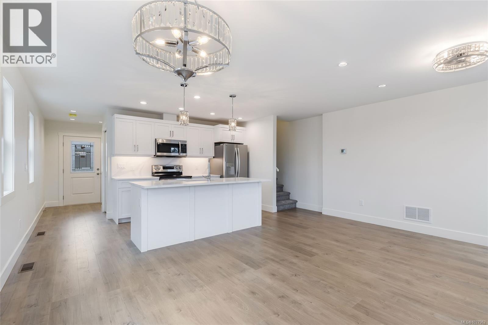 6266 OLD MILL RD - 8