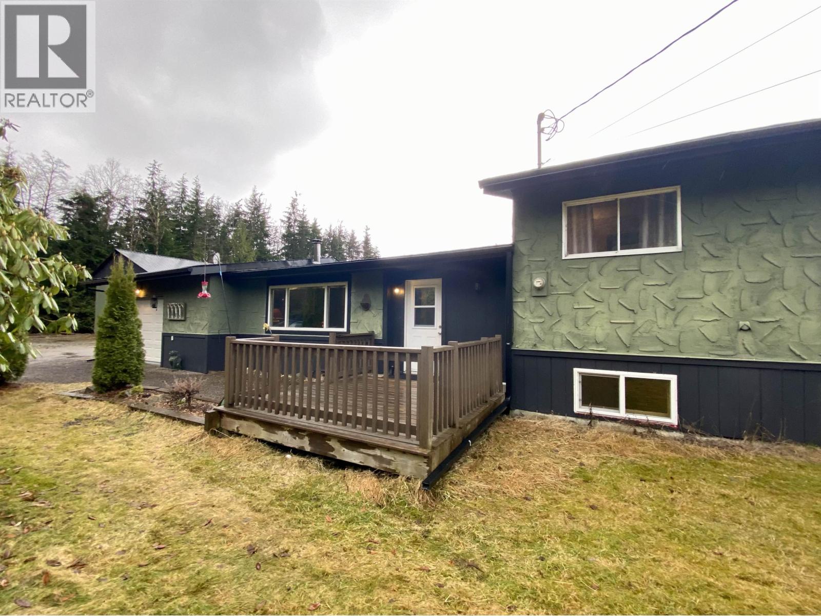 5203 GOSSEN CREEK Street, Terrace