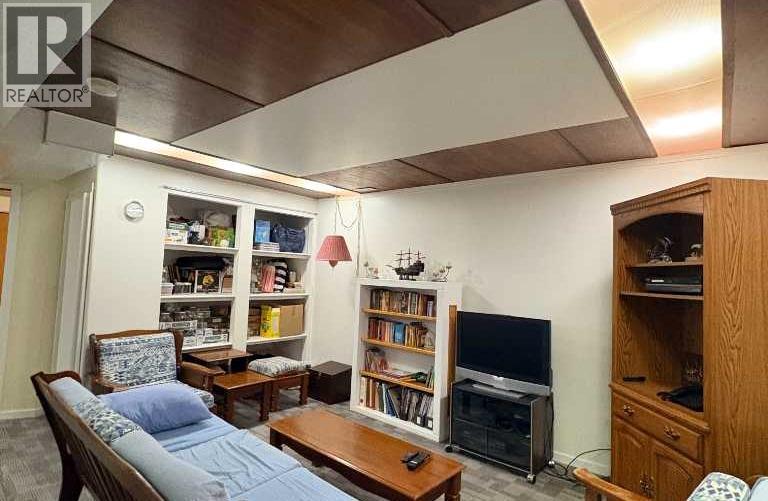 
          4910 49 Avenue South
            <br/>
            <span>Eaglesham</span>
            , 
            <span>AB</span>
             <span>T0H1H0</span>
         - Photo 42