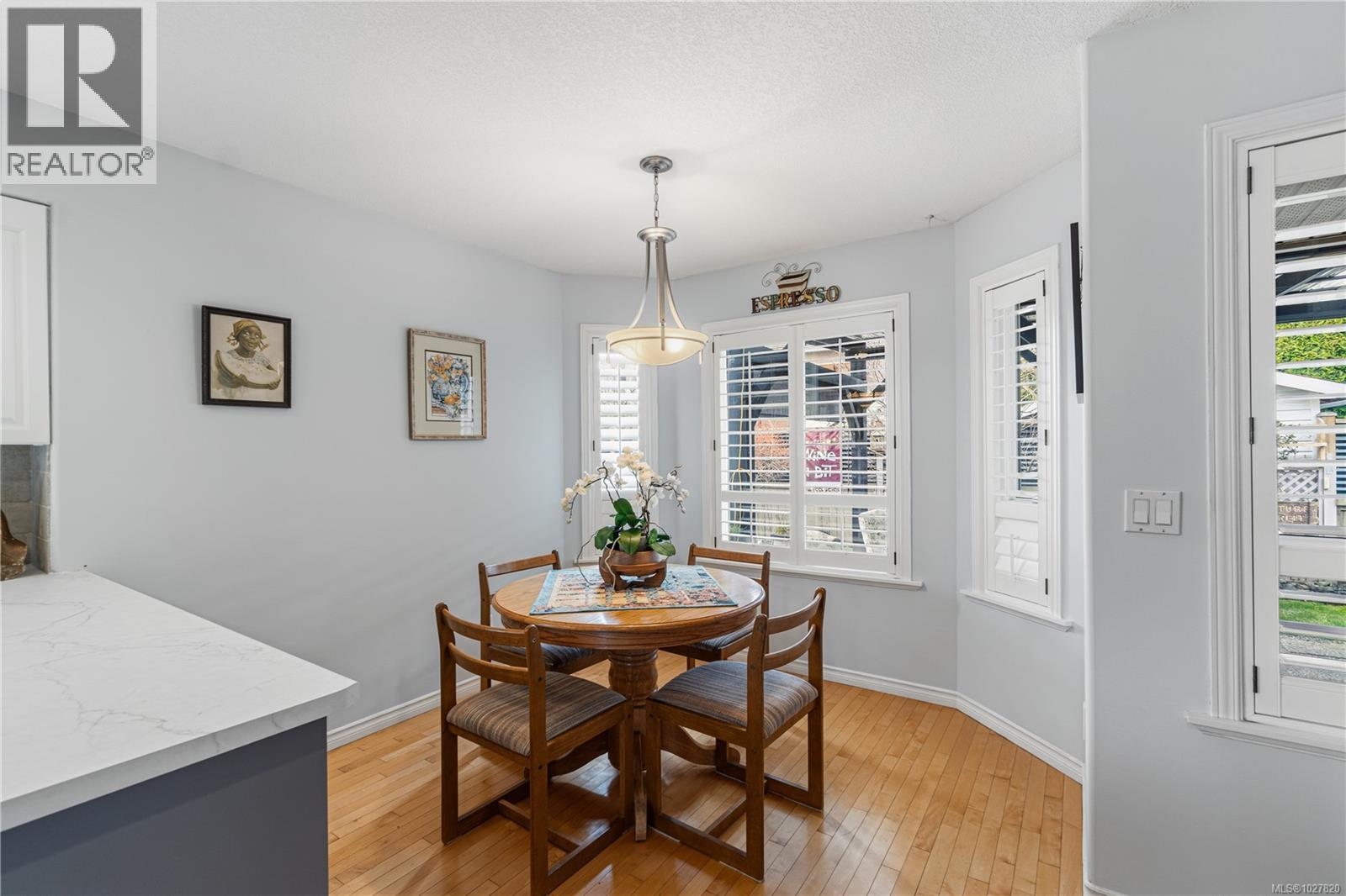 1084 Aery View Way, Parksville