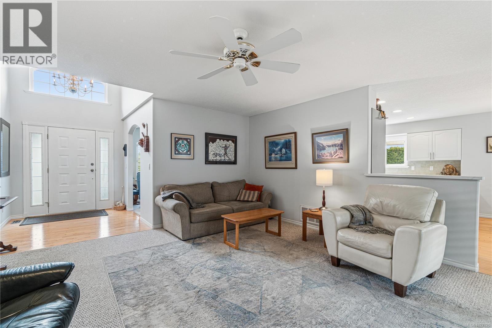 1084 Aery View Way, Parksville