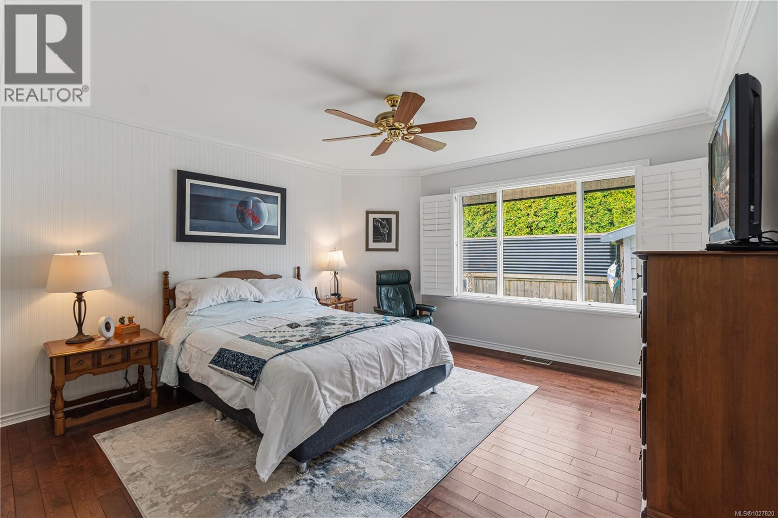 1084 Aery View Way, Parksville