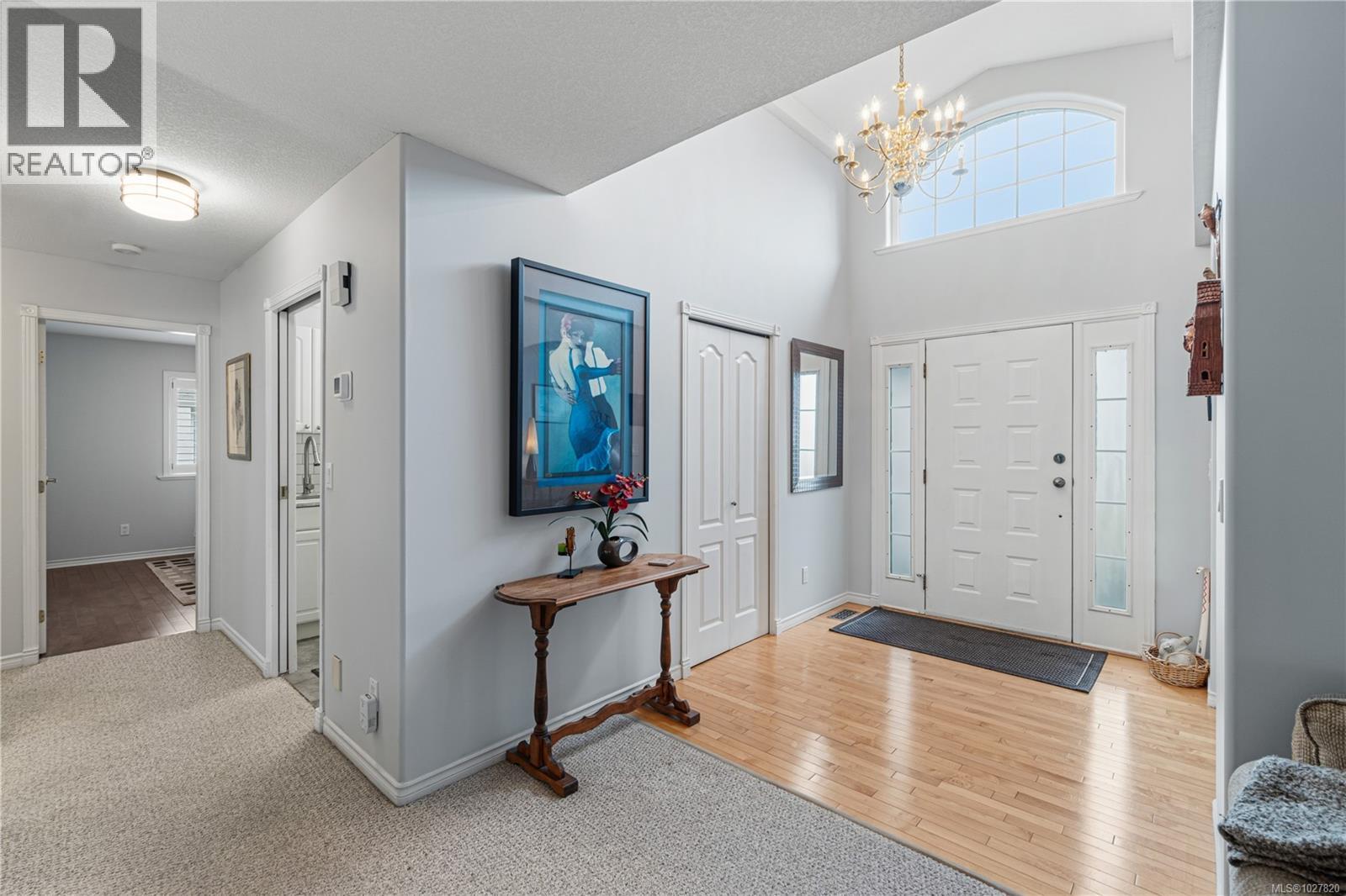 1084 Aery View Way, Parksville