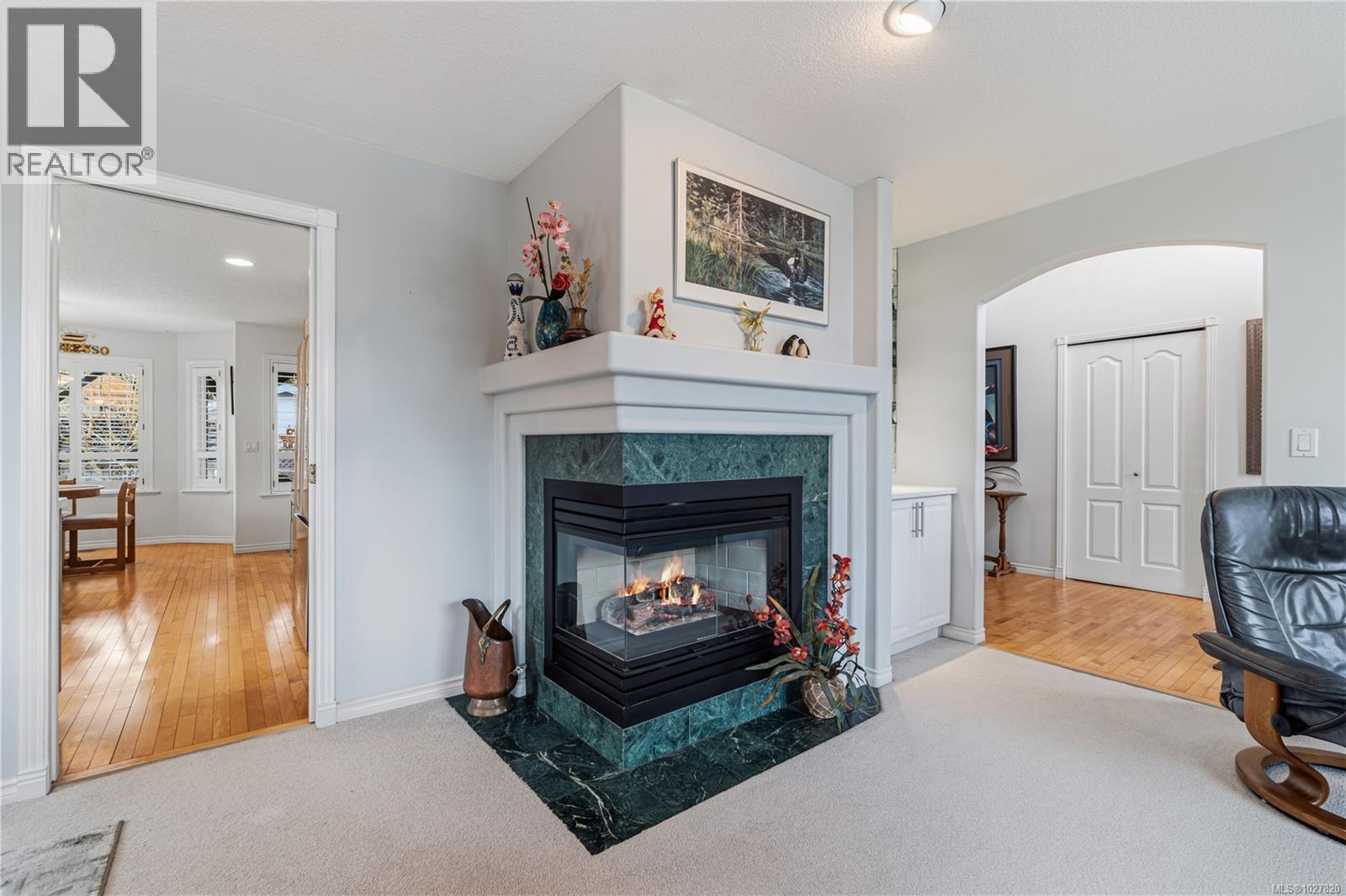 1084 Aery View Way, Parksville