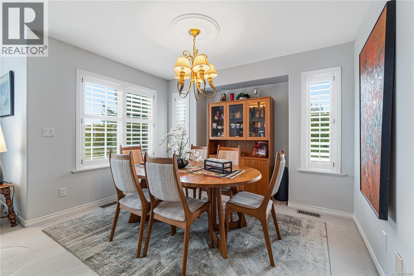 1084 Aery View Way, Parksville