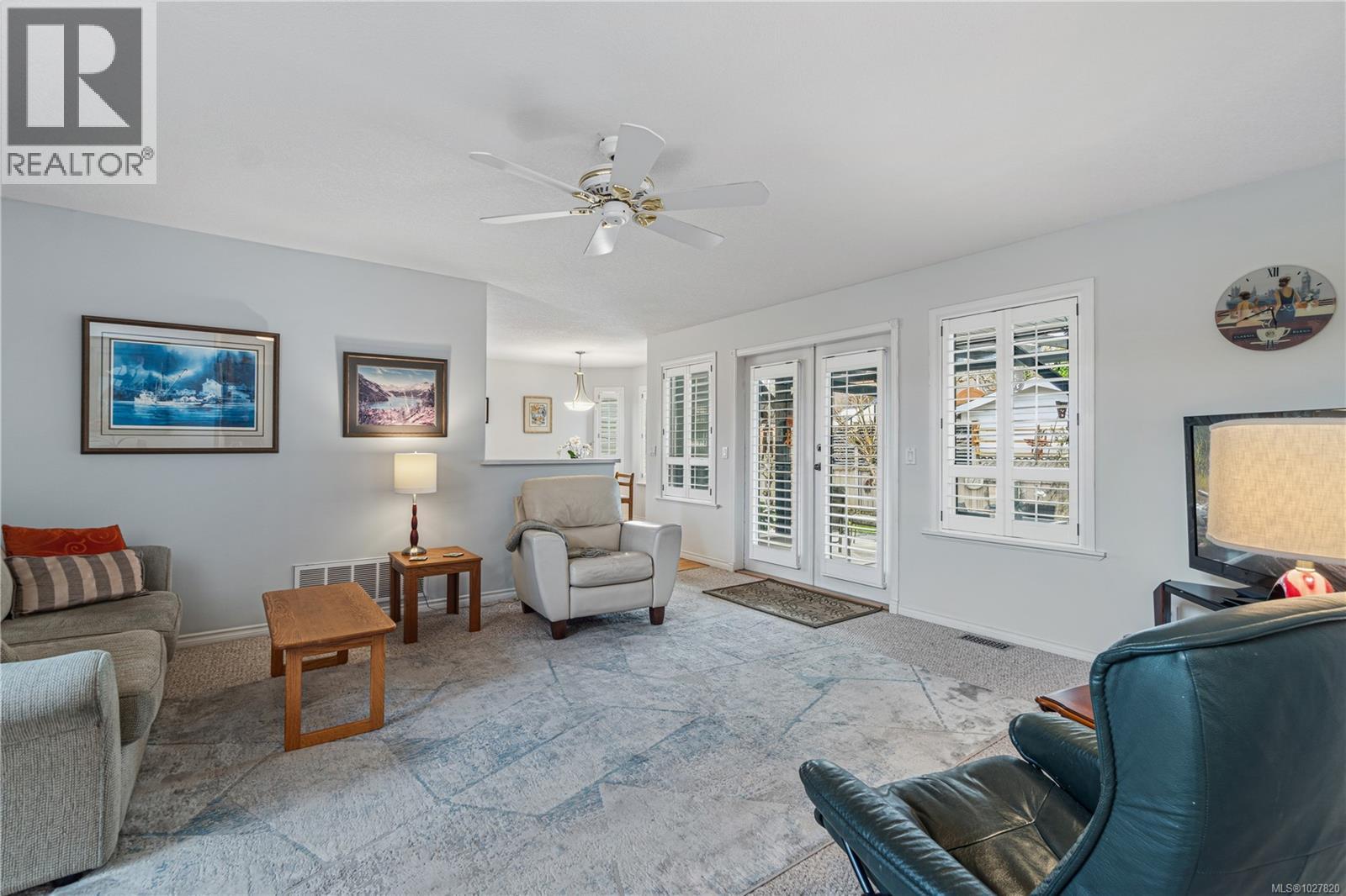 1084 Aery View Way, Parksville