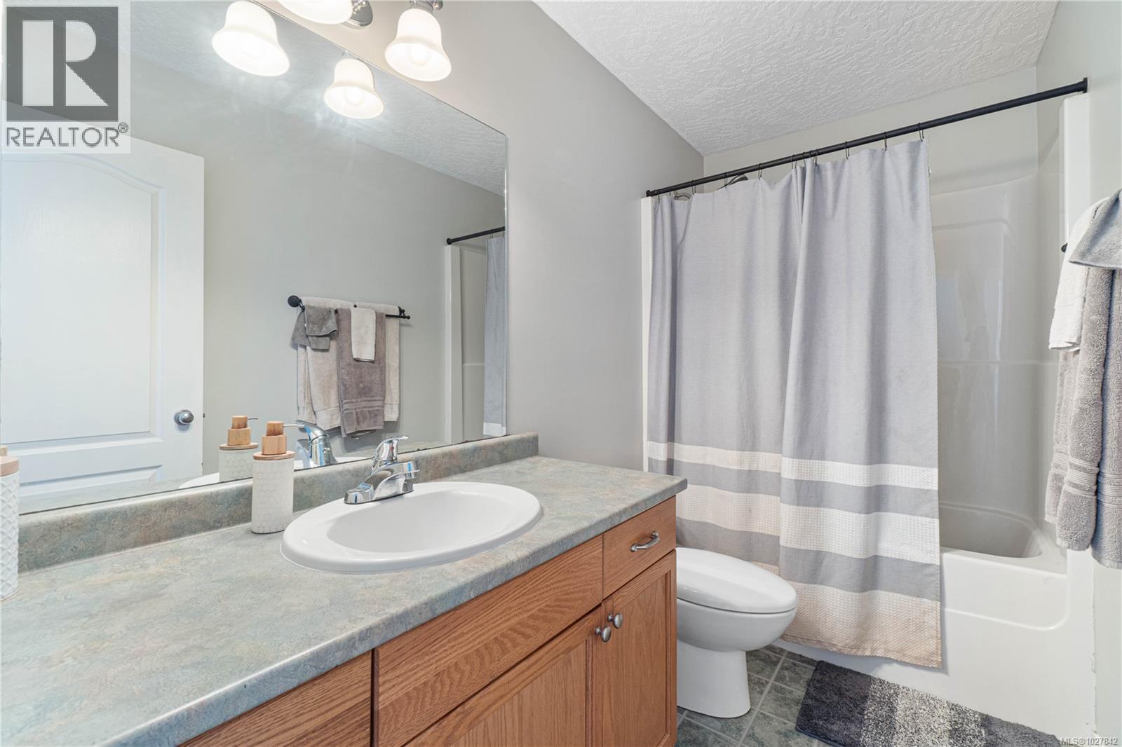 1726 Settler Rd, Qualicum Beach