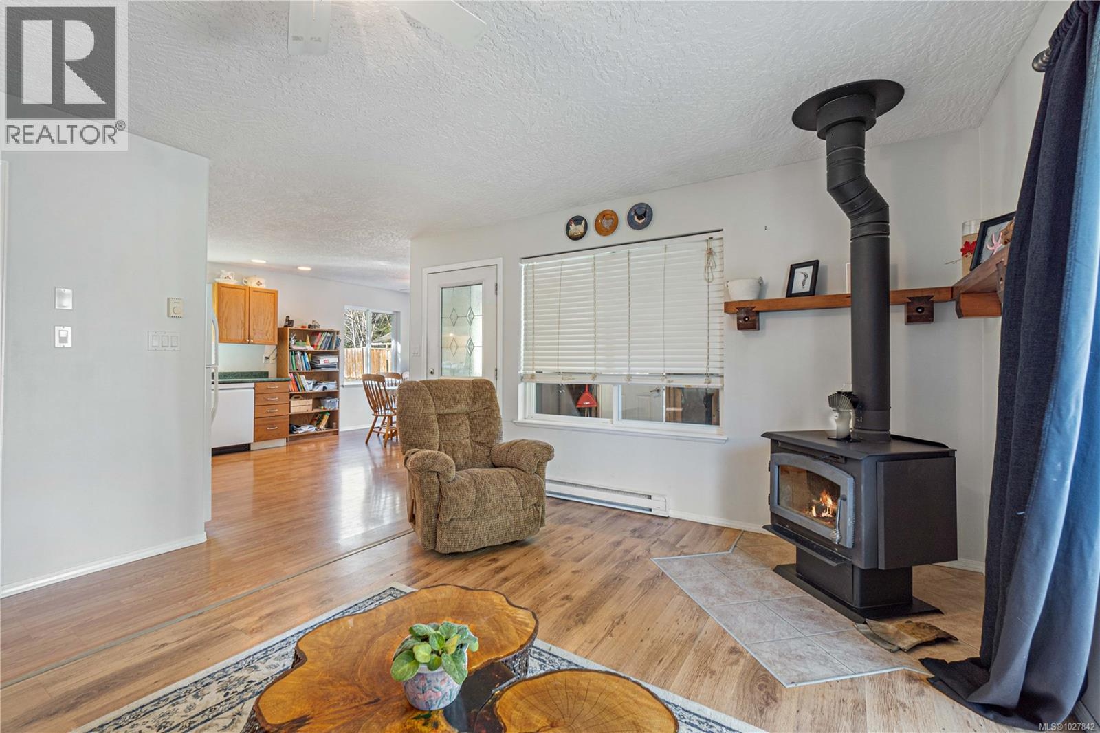 1726 Settler Rd, Qualicum Beach